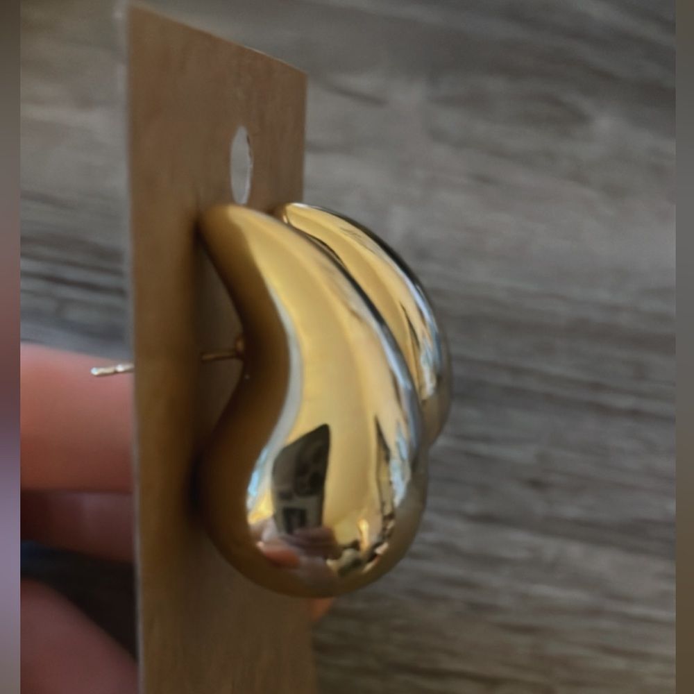 Bottega inspired stud earrings A193 - Picture 3 of 5